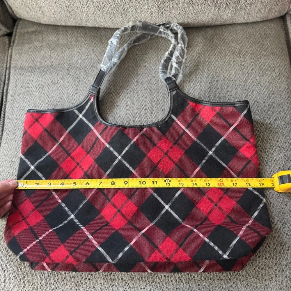 Victoria's Secret VS Red Plaid Holiday Large Tote Bag –‎ Brand New with Tags!